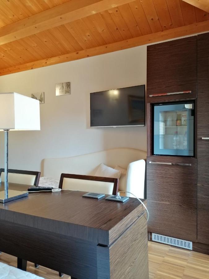 Albergo Minuetto Adria Exterior photo